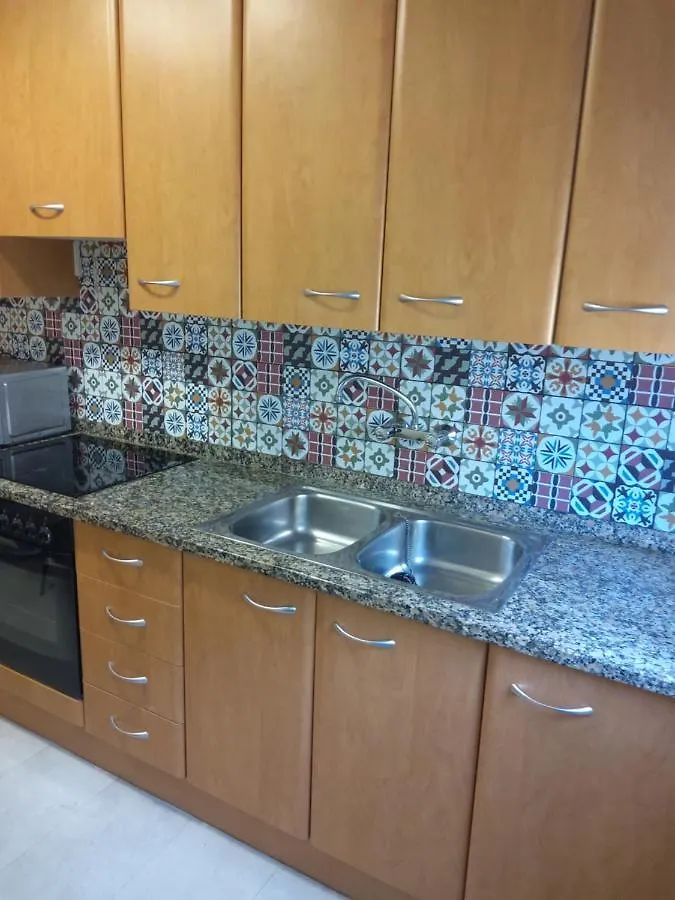 Llança Apartament דירה