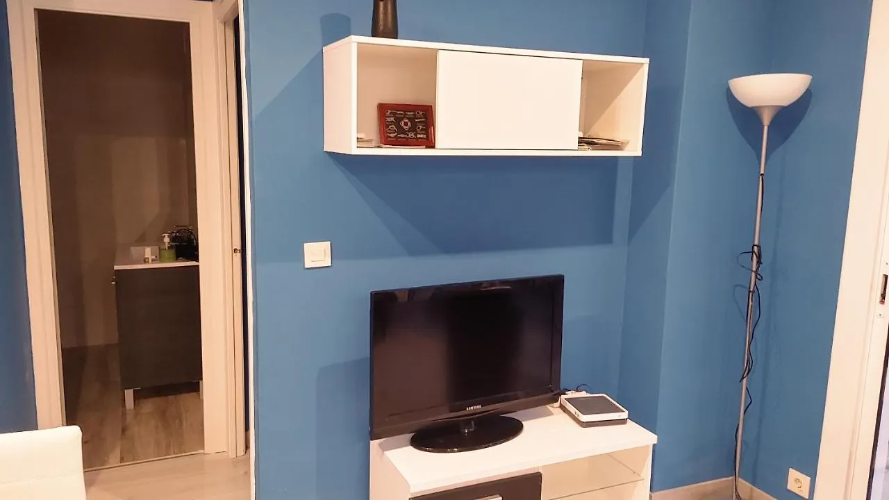 דירה Llança Apartament ספרד